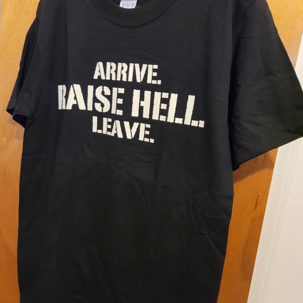Stone Cold Steve Austin WWE t-shirt Medium unisex.
